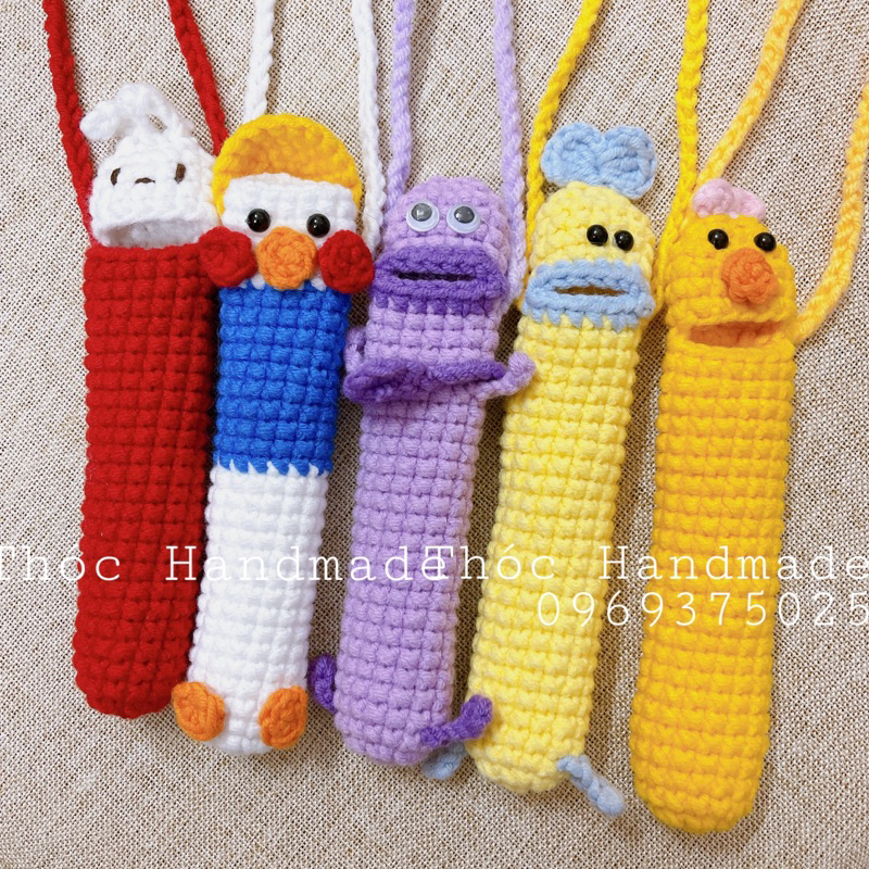 Túi đựng son bằng len handmade xinh xắn