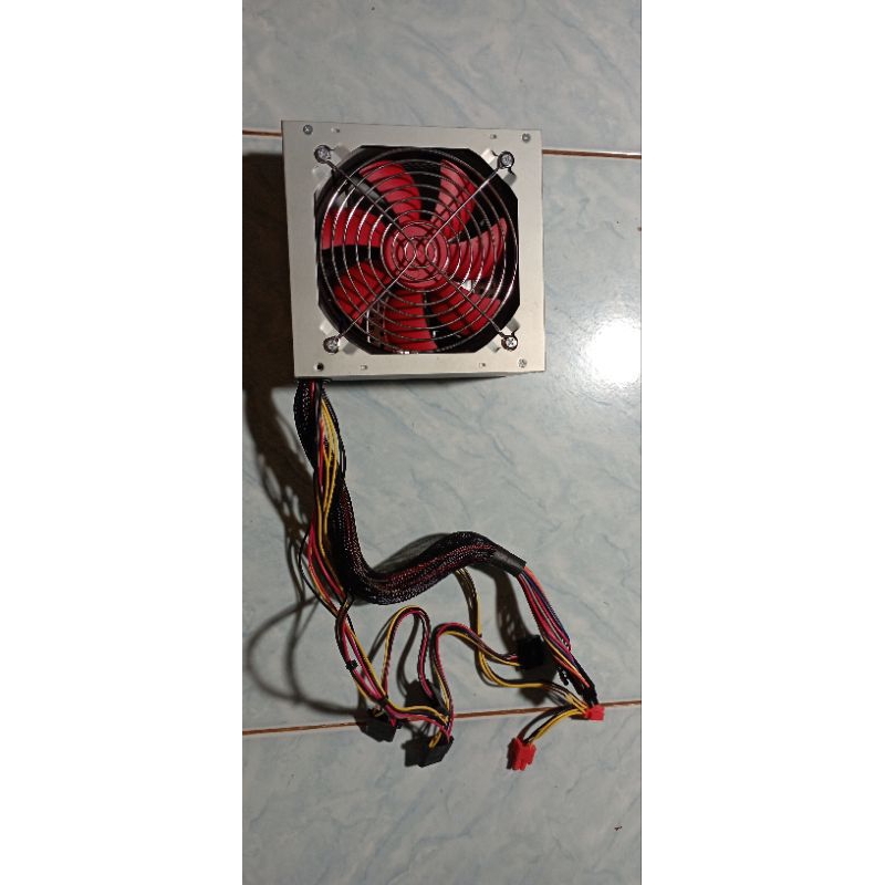 nguồn vào máy tính công xuất (650W)