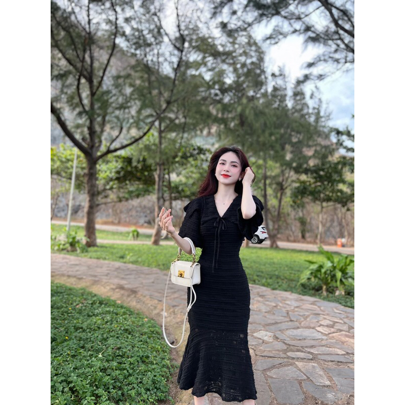 Đầm Body Ren Đen🥰