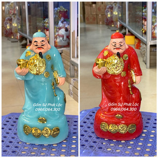 Tượng ông quản gia quản tài