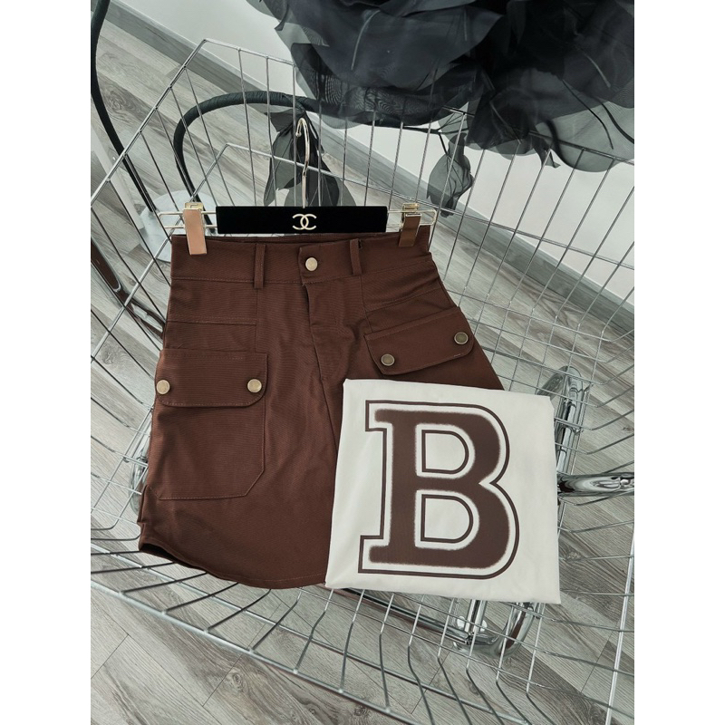 Set áo thun chữ B kèm chân váy chữ a kaki nâu