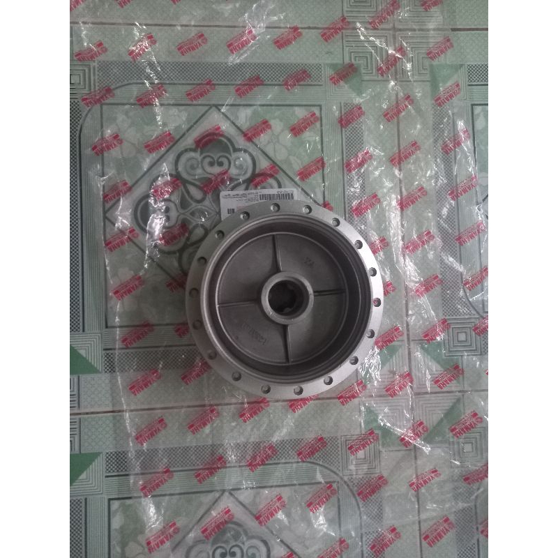 Đùm trước sau sirius sơn bạc