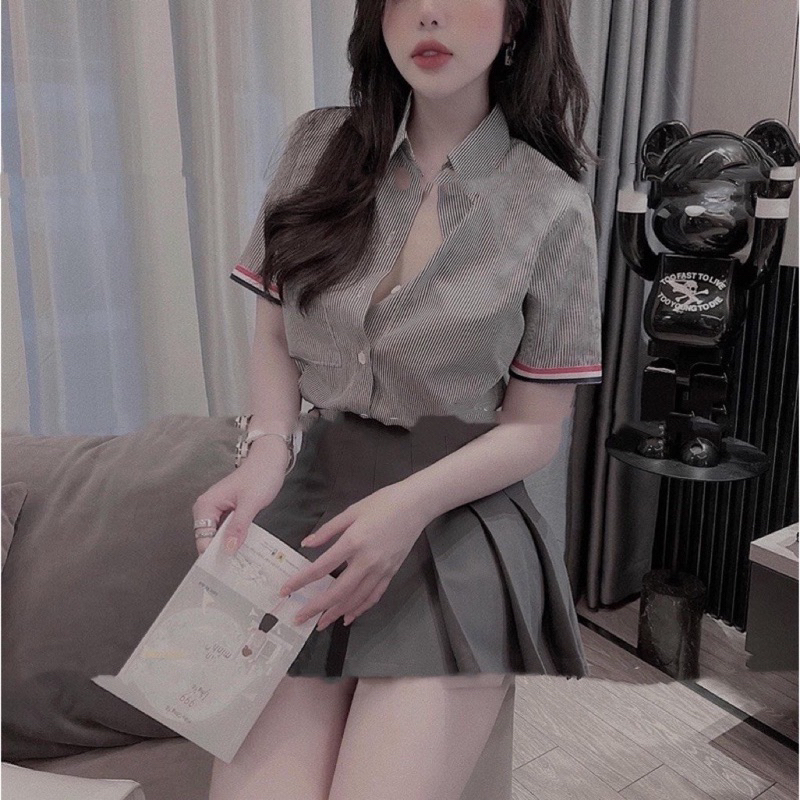 [Mã FATREND26 giảm đến 30k tối đa 99k] Áo sơmi nữ sọc viền quốc dân M2 | BigBuy360 - bigbuy360.vn