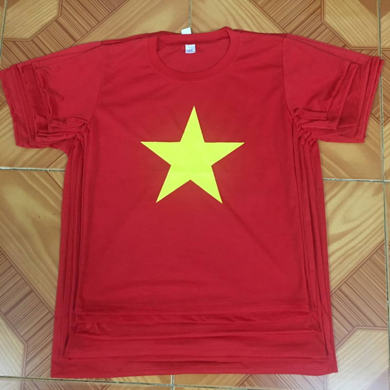 ÁO CỜ ĐỎ SAO VÀNG (COTTON THẤM HÚT MỒ HÔI - MUA 6 TẶNG 1)