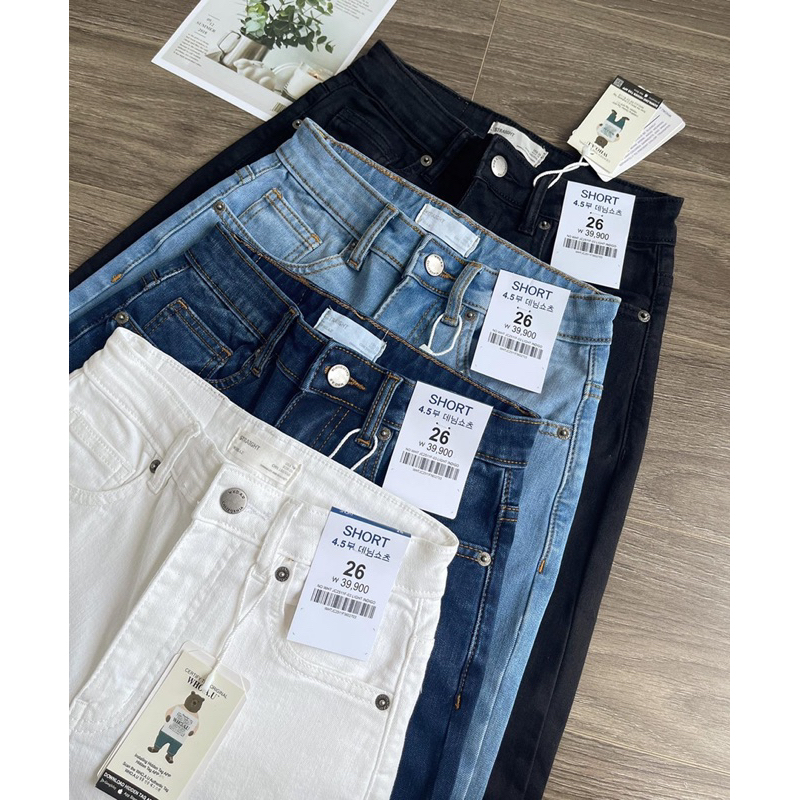 Quần momjeans lưng cao Whoau