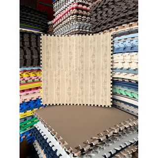 Thảm Vân gổ 30*30 5k/1 tấm