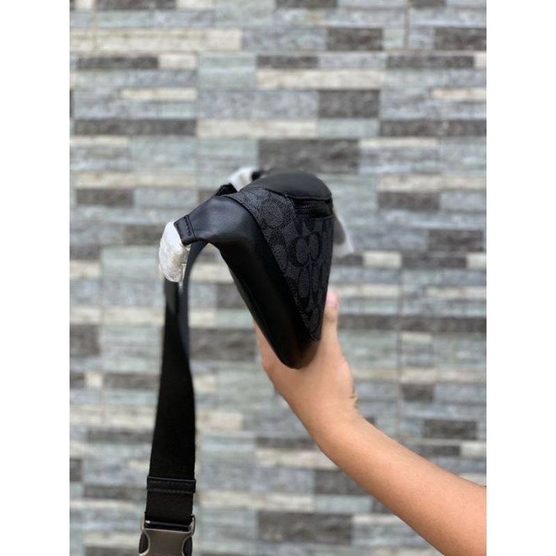 Túi bao tử Coach da thật xịn xò