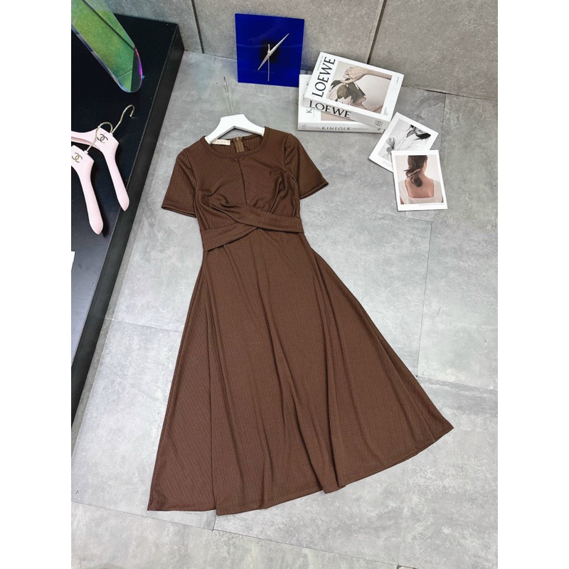 Váy Xoắn Ngực Dáng Dài Xoè Siêu Đẹp Chất Tăm Mịn B120