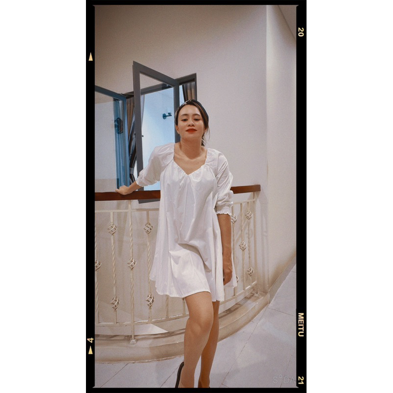 Đầm babydoll zara