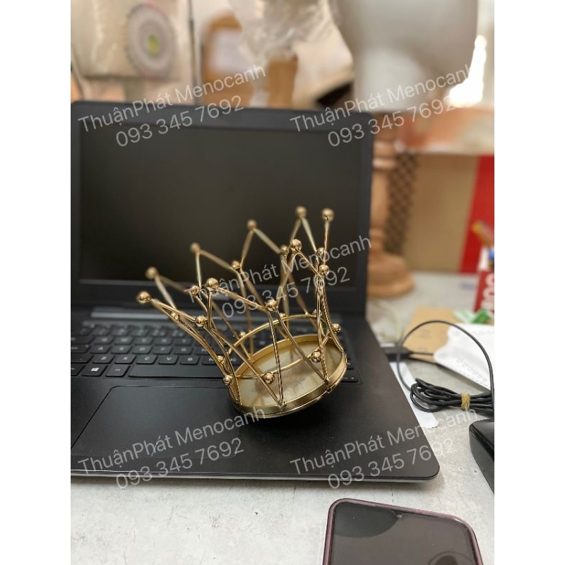 Chốp vương miện manocanh