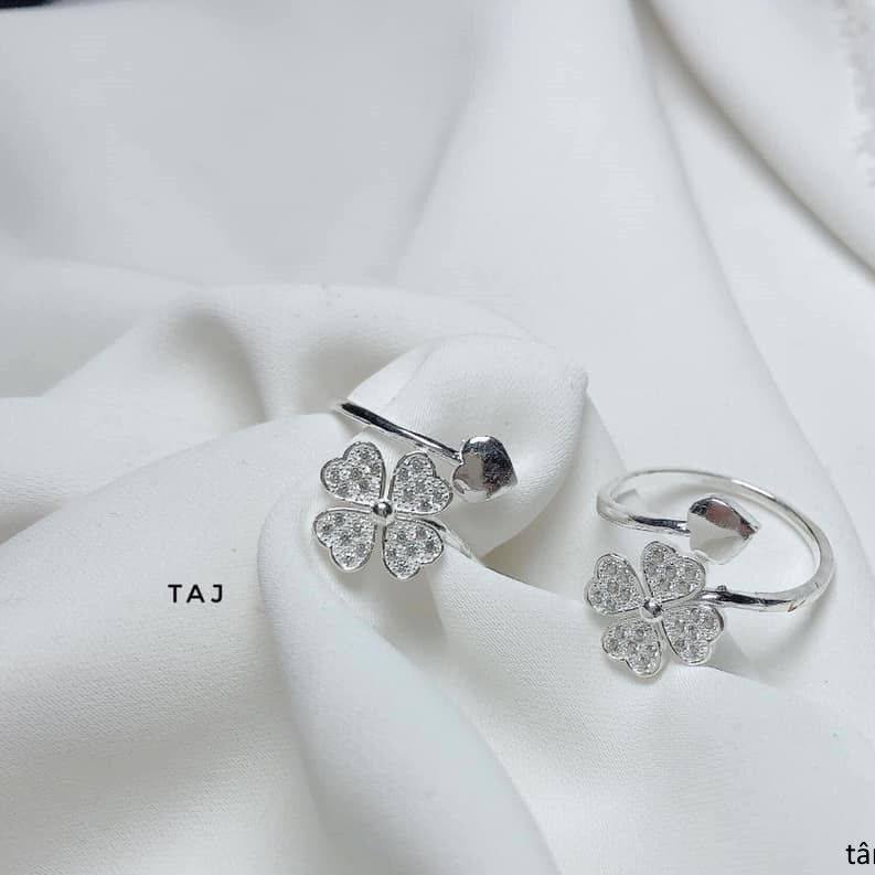nhẫn cỏ 4 lá , biểu tượng của sự may mắn , phiên bản bạc , sự kết hợp mới lạ trong phong cách trẻ trung , năng động