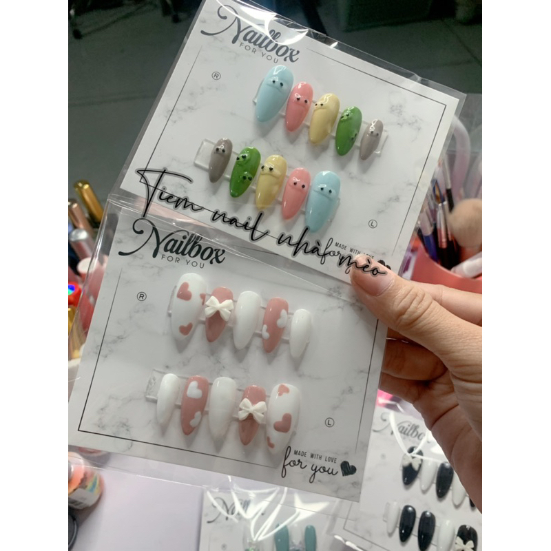 Nail box thiết kế sale lấy tương tác