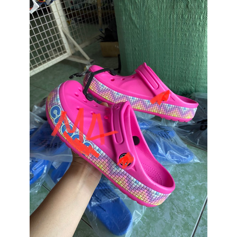 Dép sục Bayaband có size đại cho nữ