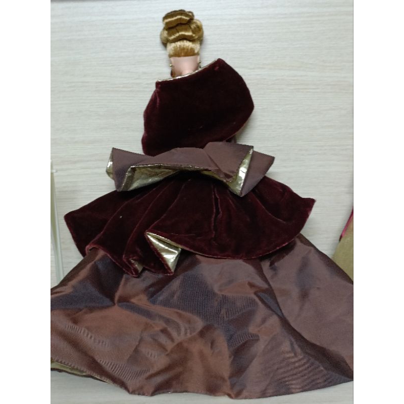 Búp bê barbie collector