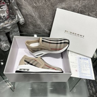 💕💕Giày sneaker caro nâng Đế 7p, Fullbox