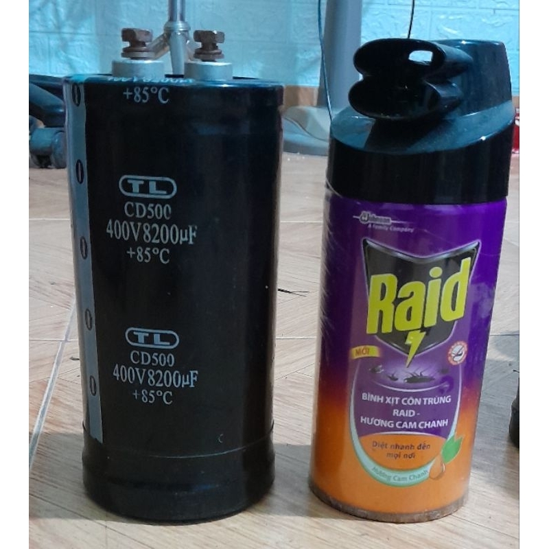 Tụ điện 400V -8200uF