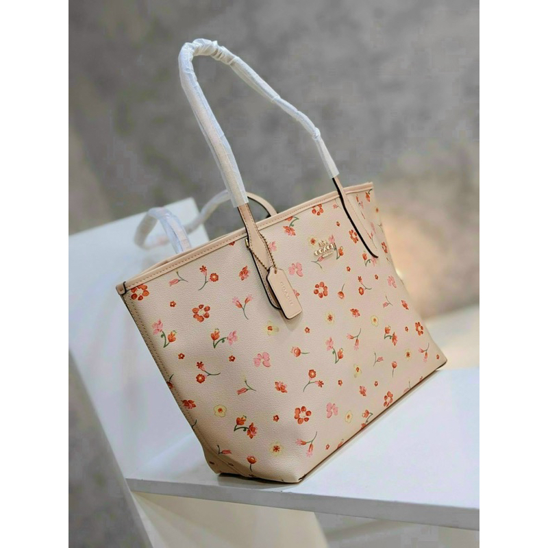 Túi Coach City Tote công sở nền hoa