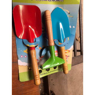 Bộ dụng cụ làm vườn cho bé ( set 3 cái)
