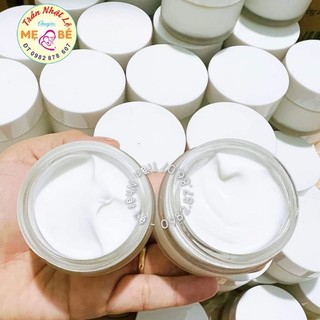 Kem dưỡng da thảo mộc