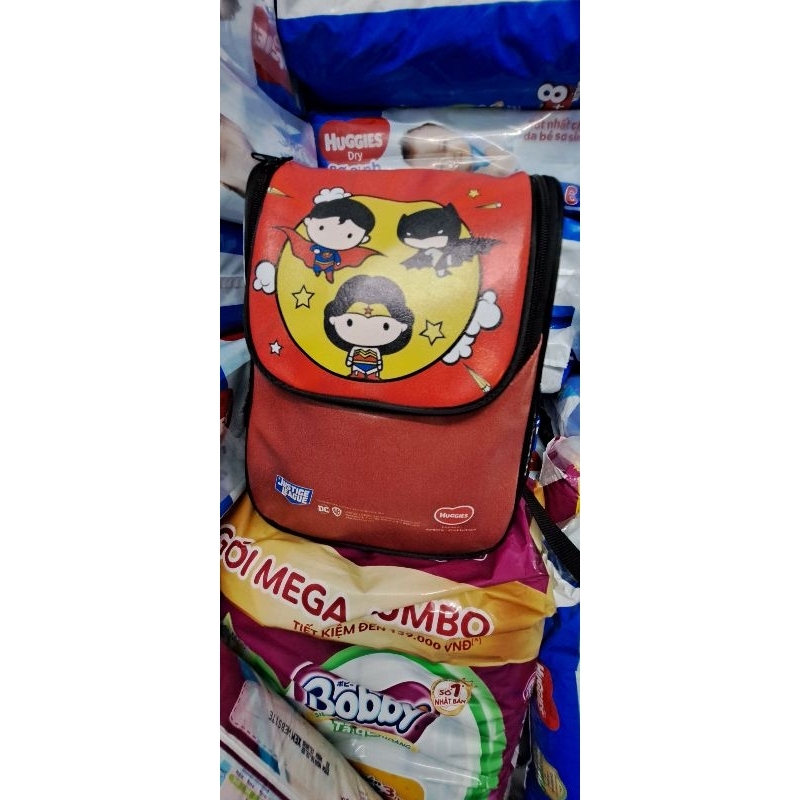 Balo siêu anh hùng huggies. phien bản giới hạn
