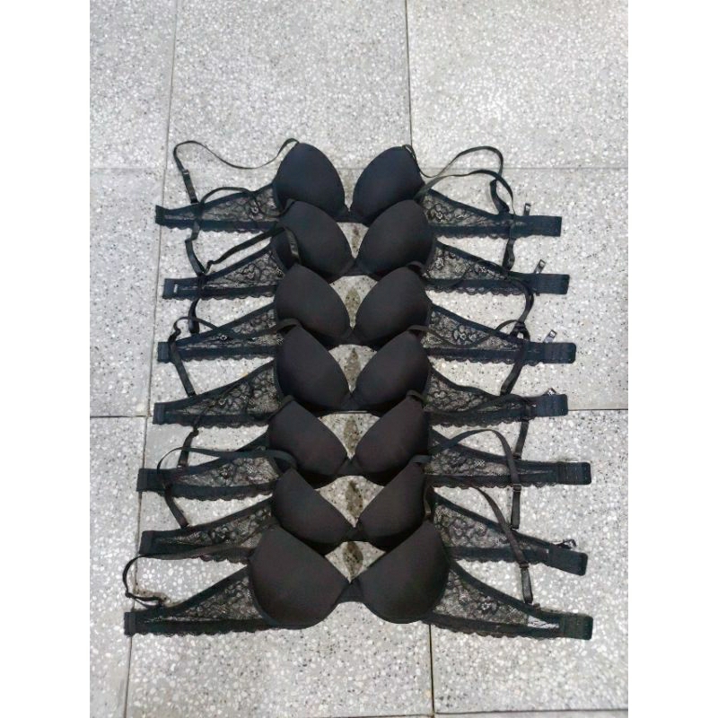 áo ngực sinsay push up đen phối ren