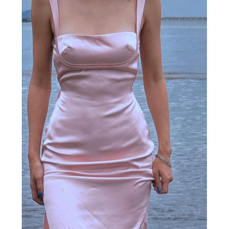 SOMI DRESS/ ĐẦM LỤA MIDI ĐAN DÂY LƯNG BẢN TO XẺ TÀ SAU