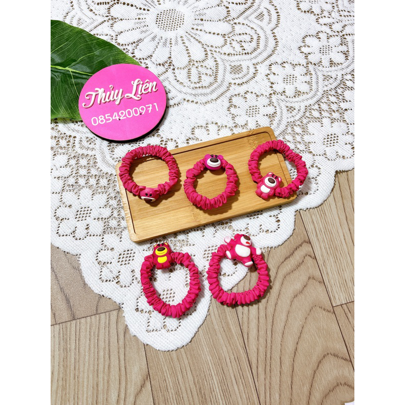 Cột tóc xinh xắn cho nữ