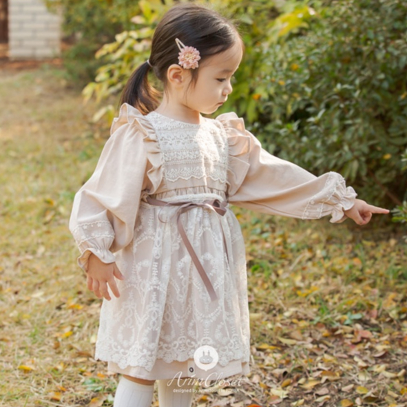 Váy thu Square Lace cao cấp ARIMCLOSET dự tiệc made in Korea cho bé gái thời trang trẻ em BABYKOREA