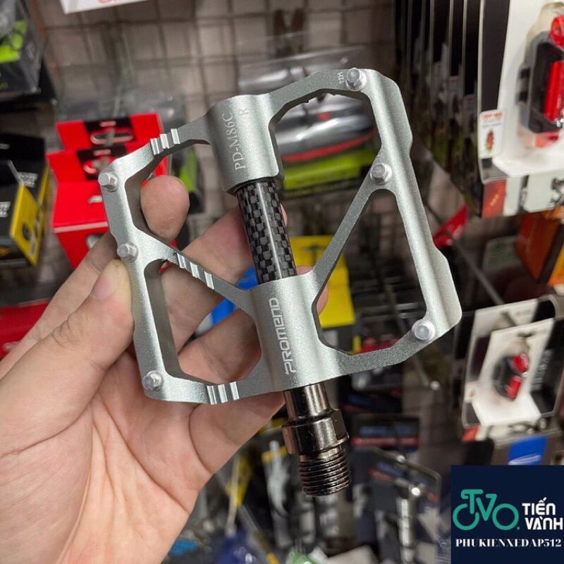 Pedal xe đạp Promend trục carbon Bạc
