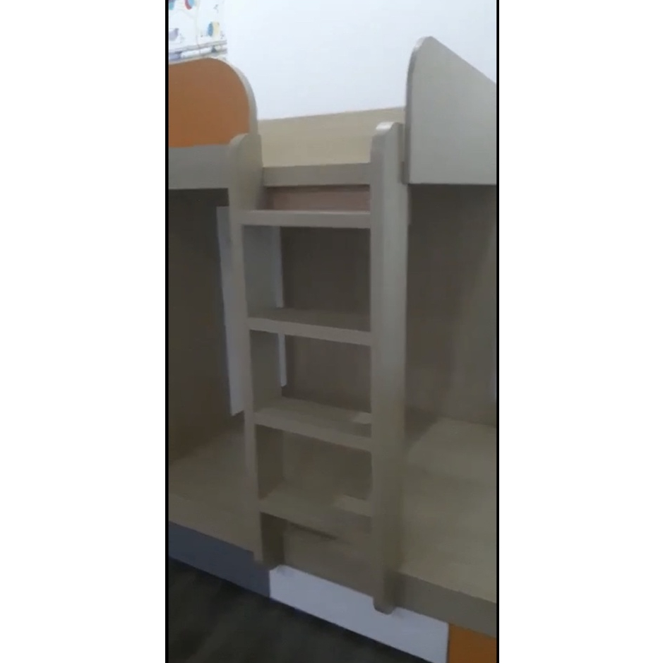 Giường tầng thông minh kèm bàn học và tủ áo cho bé