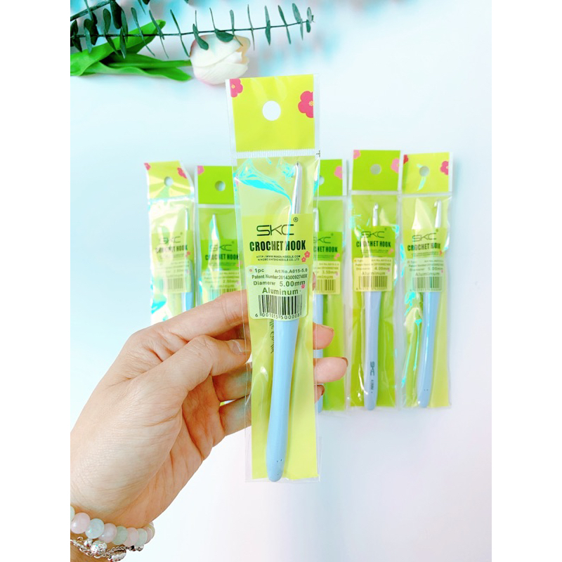 Kim móc len SKC cán nhựa mềm