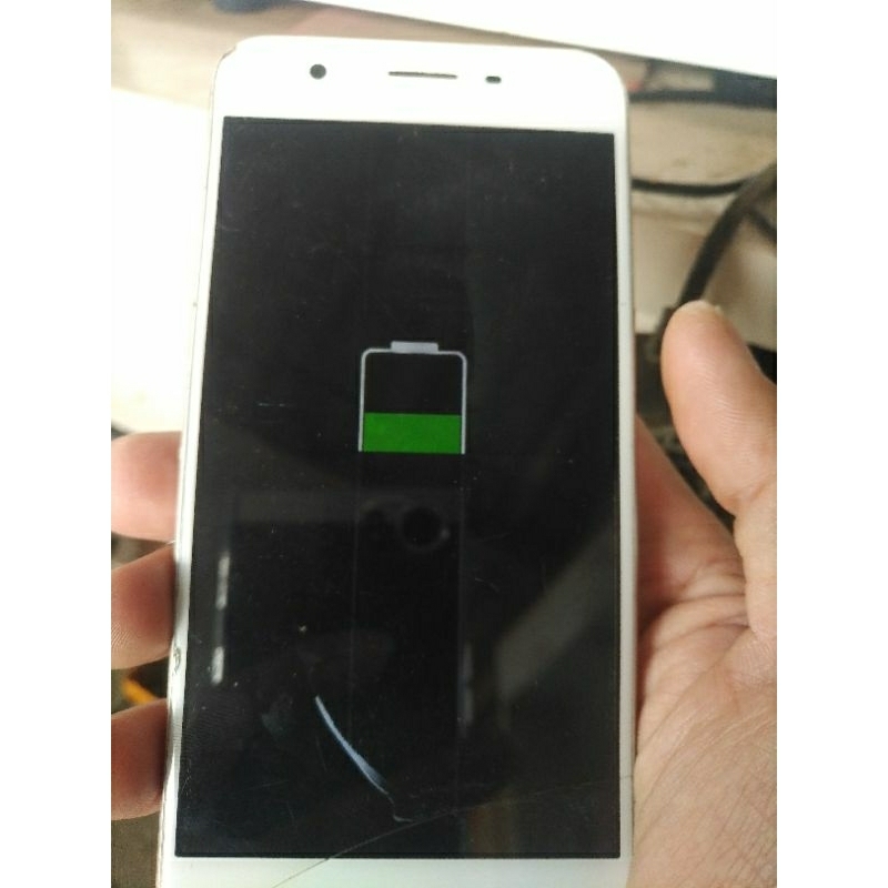 xác oppo neo 9s(a39) ram 3/32G hỏng màn đã test full không mật khẩu đủ đồ