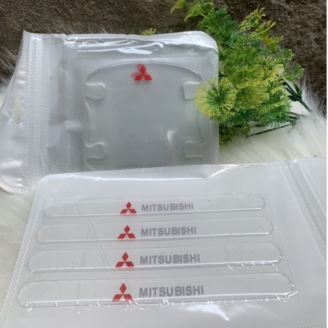 Bộ 4,6,10 Miếng Dán Silicon Trong Suốt Chống Xước Hõm Cửa, Tay Nắm Cửa Ô Tô Xe Hơi Logo Các Hãng Xe