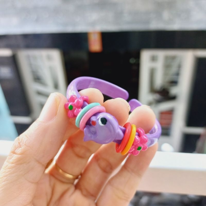 Vòng đeo tay hình mèo kitty/táo/chuột/bọ