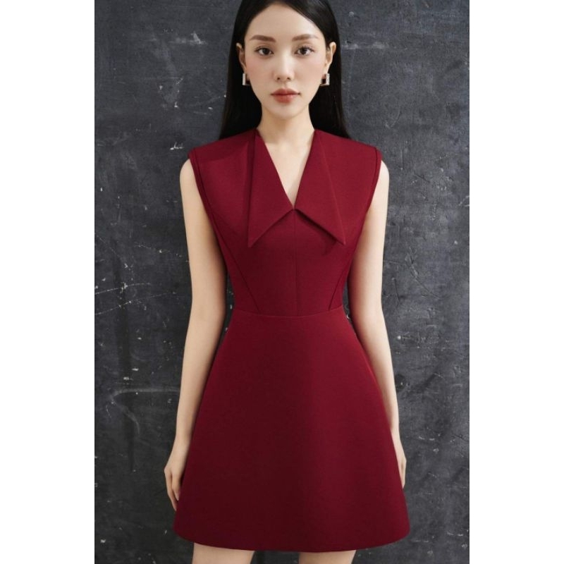 Váy Đầm Midi Cổ Chữ V Công Sở EEGEN CLOTHING Nữ Tính Năng Động Amy Dress