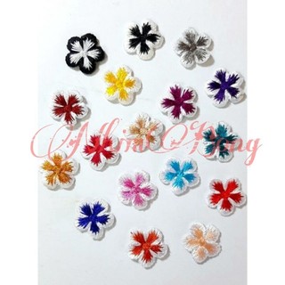 Hoa ren thêu 1,8cm/ túi 10 hoa