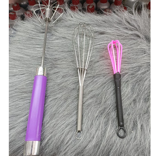 Dụng cụ đánh đều màu nhuộm