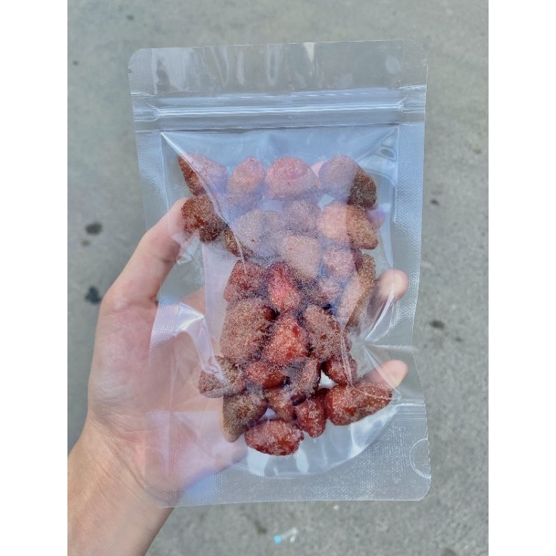 Mứt dâu tây sấy dẻo Đà Lạt 300g chua chua ngọt ngọt, dẻo thơm