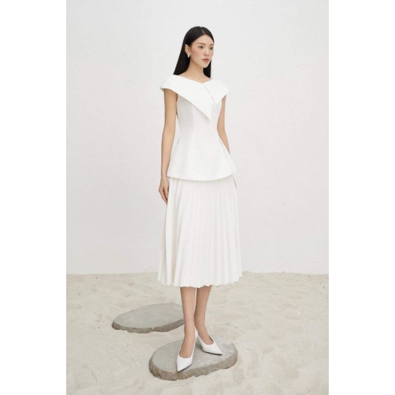 Áo Nữ Cỗ Bản Thắt Eo Công Sở EEGEN CLOTHING Sang Trọng Thanh Lịch Daisy Top