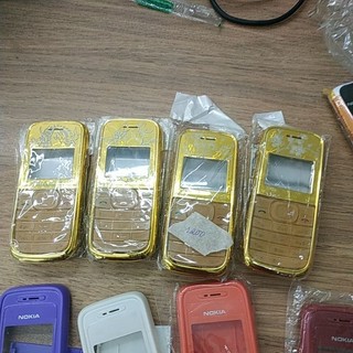 Vỏ điện thoại Nokia 1200 đủ màu ( có kèm phím )