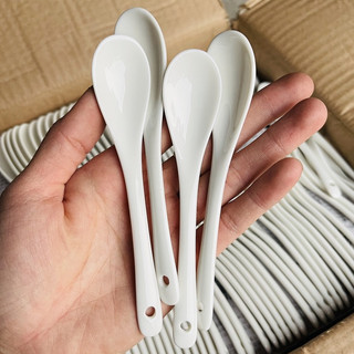 Thìa cafe 13 cm trắng - thìa sứ pha trà, sữa nhỏ xinh