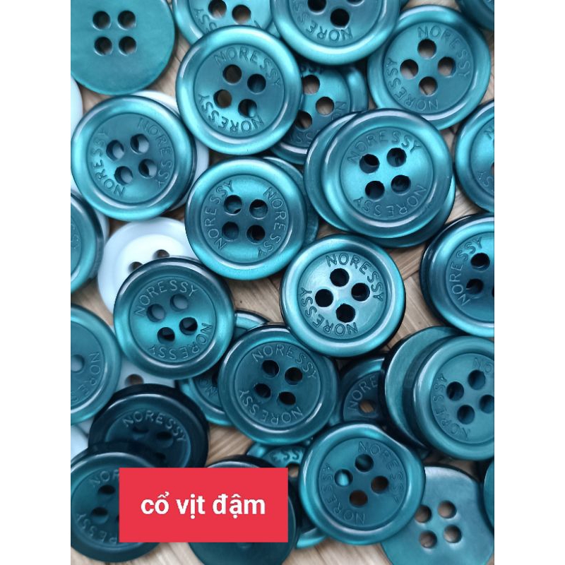 Gói 20 gam nút sơ mi size 1.2cm