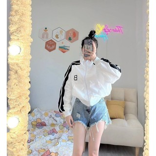 Áo khoác form lửng sang chảnh, áo khoác dù nữ 2 lớp đẹp