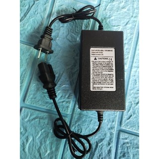 CỤC SẠC 12V BÌNH XỊT ĐIỆN