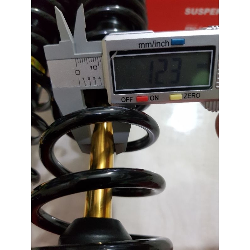 .HÀNG NHẬP KHẨU MALAISEA. Phuộc RCB đen ti vàng. GẮN XE WAVE. DREAM. FUTURE. CÚP. 67...