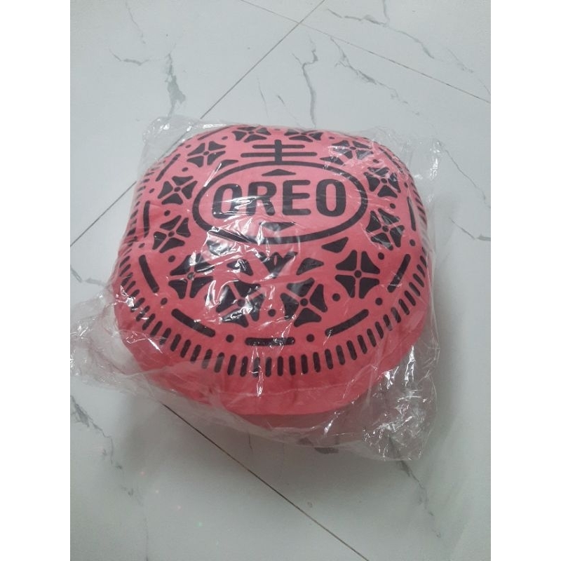 gối oreo màu hồng