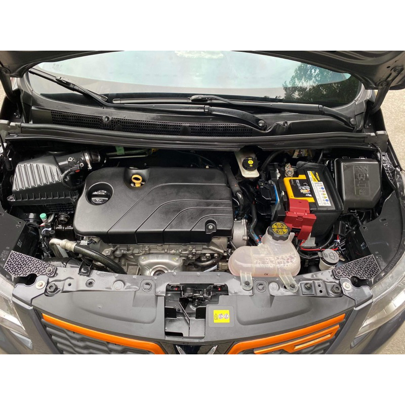 Nắp máy, nắp động cơ xe Vinfast Fadil