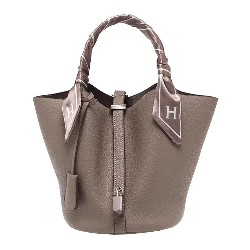 Túi View Point da thật dáng H kèm ngựa treo, khăn H và khoá