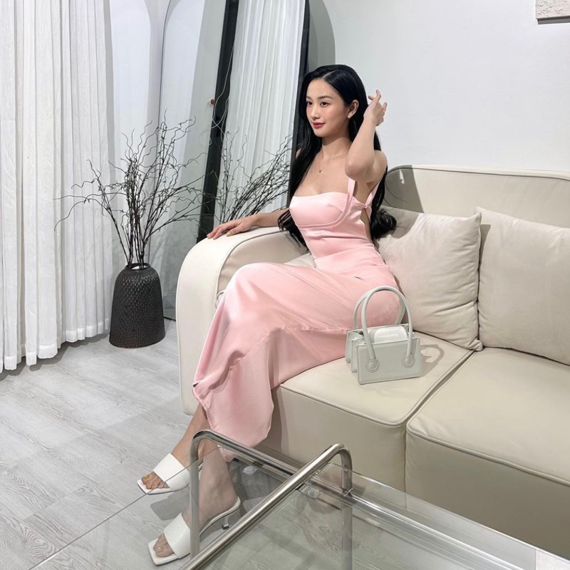 SOMI DRESS/ ĐẦM LỤA MIDI ĐAN DÂY LƯNG BẢN TO XẺ TÀ SAU