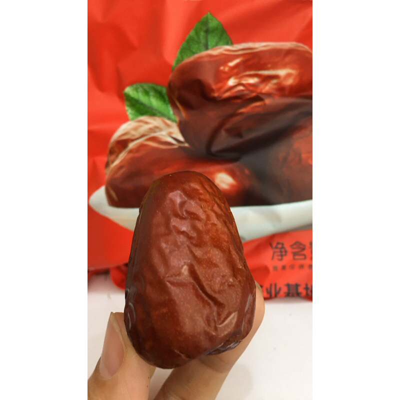 Táo đỏ Hòa Điền Tân Cương size To thơm ngon Túi 1kg
